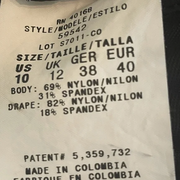 MIRACLESUIT ONE PIECE BLACK BATHING SUIT SIZE 10 - Picture 7 of 8